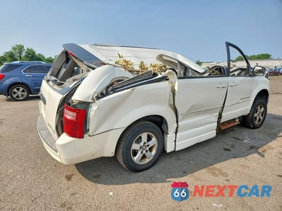Trzecie zdjęcie samochodu z tyłu: 2010 DODGE GRAND CARAVAN SE VIN:2D4RN4DE8AR296966 - miniatura