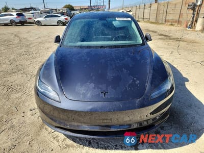 Piąte zdjęcie samochodu w środku: 2026 TESLA MODEL 3 VIN:5YJ3E1EA7TF137710 - miniatura