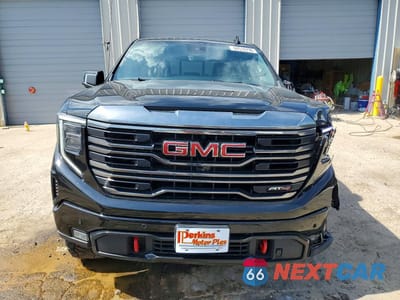 Piąte zdjęcie samochodu w środku: 2024 GMC SIERRA K1500 AT4 VIN:1GTUUEE86RZ364644 - miniatura