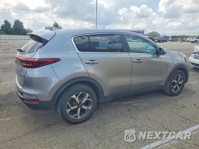 Trzecie zdjęcie samochodu z tyłu: 2020 KIA SPORTAGE LX VIN:KNDPM3AC8L7839810 - miniatura