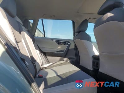 Zdjęcie 11 z 13 samochodu: 2021 TOYOTA RAV4 XLE VIN:2T3W1RFV8MW130611 - miniatura