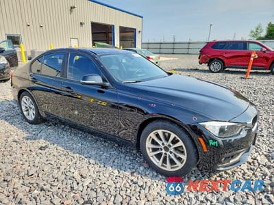 Czwarte zdjęcie samochodu z boku: 2016 BMW 320 XI VIN:WBA8A3C57GK551384 - miniatura