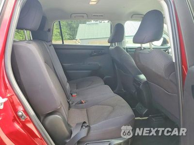 Zdjęcie 11 z 13 samochodu: 2022 TOYOTA HIGHLANDER LE VIN:5TDBZRBH3NS582878 - miniatura