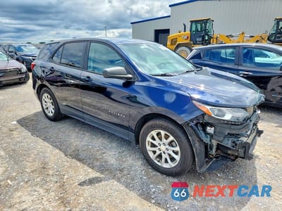 Czwarte zdjęcie samochodu z boku: 2020 CHEVROLET EQUINOX LS VIN:3GNAXHEVXLS686863 - miniatura