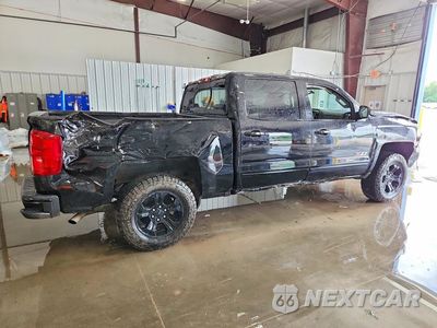 Trzecie zdjęcie samochodu z tyłu: 2017 CHEVROLET SILVERADO K1500 LTZ VIN:3GCUKSEC7HG310177 - miniatura