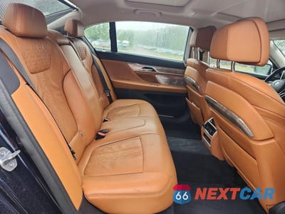 Zdjęcie 10 z 13 samochodu: 2020 BMW 750 XI VIN:WBA7U2C09LBM62153 - miniatura