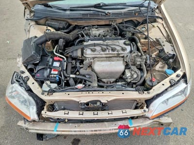 Zdjęcie 11 z 13 samochodu: 2002 HONDA ACCORD LX VIN:3HGCG66582G707300 - miniatura