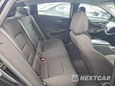Zdjęcie 10 z 12 samochodu: 2020 CHEVROLET MALIBU LS VIN:1G1ZB5ST6LF001184 - miniatura