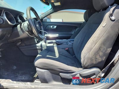 Zdjęcie 7 z 12 samochodu: 2018 FORD MUSTANG VIN:1FA6P8TH8J5175970 - miniatura