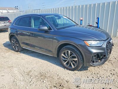 Czwarte zdjęcie samochodu z boku: 2022 AUDI Q5 PREMIUM PLUS 45 VIN:WA1EAAFYXN2088793 - miniatura