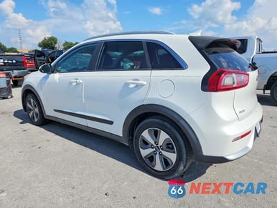 Drugie zdjęcie samochodu z przodu: 2018 KIA NIRO LX VIN:KNDCB3LCXJ5203495 - miniatura