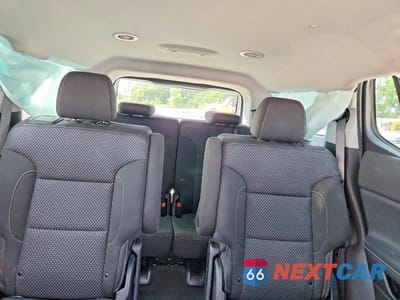 Zdjęcie 10 z 13 samochodu: 2020 GMC ACADIA SLE VIN:1GKKNRLS7LZ158562 - miniatura