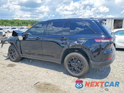 Drugie zdjęcie samochodu z przodu: 2025 JEEP GRAND CHEROKEE LAREDO VIN:1C4RJGAG8S8775644 - miniatura