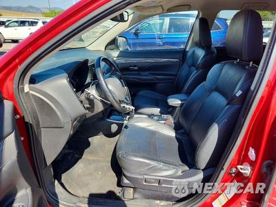 Zdjęcie 7 z 13 samochodu: 2019 MITSUBISHI OUTLANDER SE VIN:JA4AZ3A38KZ033986 - miniatura