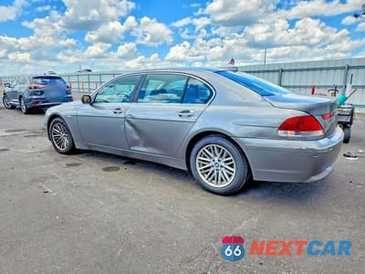 Drugie zdjęcie samochodu z przodu: 2003 BMW 745 LI VIN:WBAGN63423DR10129 - miniatura