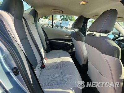 Zdjęcie 10 z 12 samochodu: 2021 TOYOTA COROLLA LE VIN:JTDEPMAE7MJ143109 - miniatura
