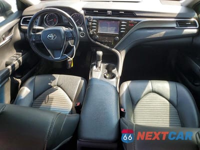 Zdjęcie 8 z 12 samochodu: 2018 TOYOTA CAMRY SE VIN:4T1B11HKXJU597505 - miniatura