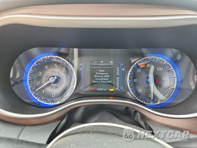 Zdjęcie 9 z 14 samochodu: 2023 CHRYSLER VOYAGER LX VIN:2C4RC1CGXPR548679 - miniatura