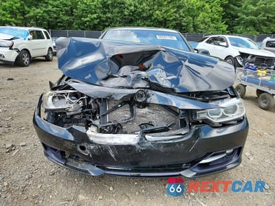 Piąte zdjęcie samochodu w środku: 2014 BMW 335 XI VIN:WBA3B9C50EP458538 - miniatura