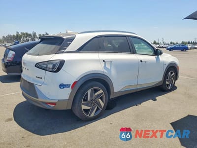 Trzecie zdjęcie samochodu z tyłu: 2021 HYUNDAI NEXO LIMITED VIN:KM8J84A66MU013515 - miniatura