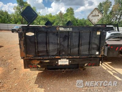 Zdjęcie 6 z 13 samochodu: 2016 GMC SIERRA K3500 VIN:1GD52VC87GZ149683 - miniatura