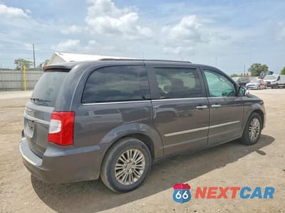 Trzecie zdjęcie samochodu z tyłu: 2015 CHRYSLER TOWN & COUNTRY TOURING L VIN:2C4RC1CG1FR572965 - miniatura