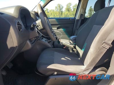 Zdjęcie 7 z 12 samochodu: 2015 JEEP PATRIOT SPORT VIN:1C4NJPBA6FD274421 - miniatura