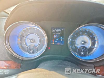 Zdjęcie 9 z 12 samochodu: 2012 CHRYSLER 300 VIN:2C3CCACG8CH263487 - miniatura
