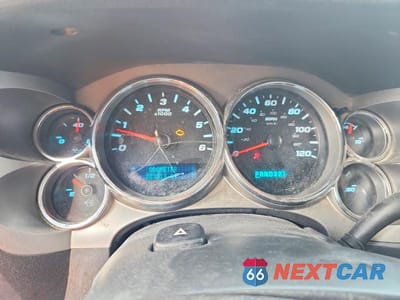 Zdjęcie 9 z 12 samochodu: 2008 GMC SIERRA K1500 VIN:2GTEK19C381309304 - miniatura
