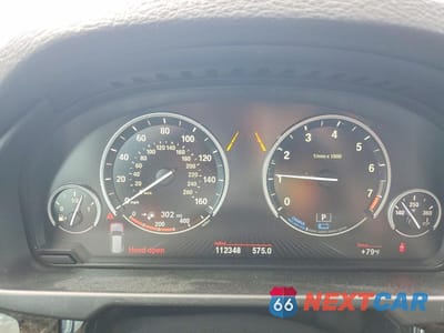 Zdjęcie 9 z 13 samochodu: 2016 BMW X5 XDR40E VIN:5UXKT0C59G0S75382 - miniatura