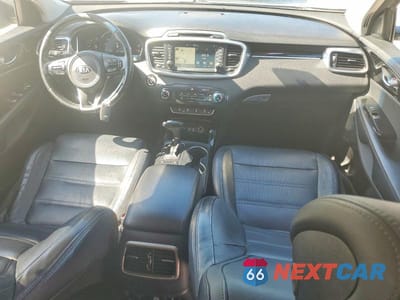 Zdjęcie 8 z 14 samochodu: 2016 KIA SORENTO SX V6 VIN:5XYPK4A51GG047357 - miniatura
