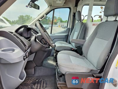 Zdjęcie 7 z 12 samochodu: 2016 FORD TRANSIT T-150 VIN:1FTYE1CM0GKA72954 - miniatura