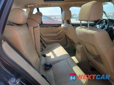Zdjęcie 10 z 13 samochodu: 2013 BMW X1 XDRIVE35I VIN:WBAVM5C52DVV90562 - miniatura