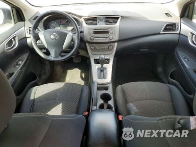 Zdjęcie 8 z 12 samochodu: 2014 NISSAN SENTRA S VIN:3N1AB7AP5EL688044 - miniatura
