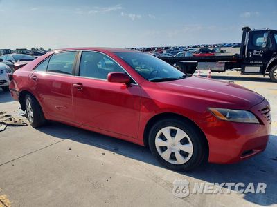 Czwarte zdjęcie samochodu z boku: 2007 TOYOTA CAMRY LE VIN:4T1BE46K07U017390 - miniatura