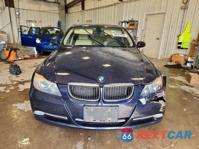 Piąte zdjęcie samochodu w środku: 2008 BMW 328 XI VIN:WBAVC93598K043354 - miniatura