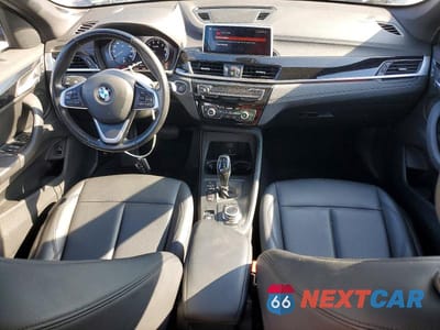 Zdjęcie 8 z 14 samochodu: 2020 BMW X1 XDRIVE28I VIN:WBXJG9C06L5R69344 - miniatura