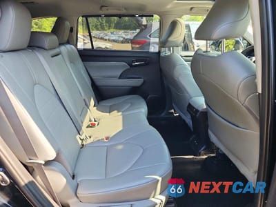 Zdjęcie 10 z 13 samochodu: 2022 TOYOTA HIGHLANDER XLE VIN:5TDGZRBH4NS559776 - miniatura