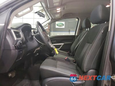 Zdjęcie 7 z 12 samochodu: 2018 NISSAN TITAN XD S VIN:1N6AA1F38JN528752 - miniatura