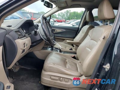 Zdjęcie 7 z 13 samochodu: 2016 HONDA PILOT EXL VIN:5FNYF6H56GB087063 - miniatura