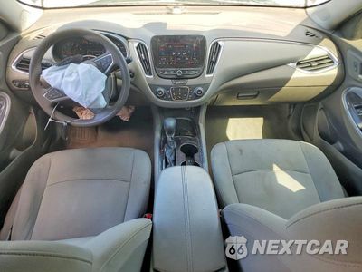 Zdjęcie 8 z 12 samochodu: 2021 CHEVROLET MALIBU LT VIN:1G1ZD5STXMF023362 - miniatura