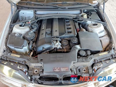 Zdjęcie 11 z 12 samochodu: 2004 BMW 325 IT VIN:WBAEN33464EZ15576 - miniatura