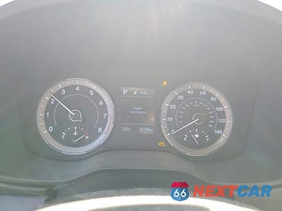 Zdjęcie 9 z 13 samochodu: 2020 HYUNDAI VENUE SEL VIN:KMHRC8A36LU027234 - miniatura