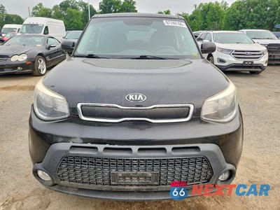 Piąte zdjęcie samochodu w środku: 2015 KIA SOUL BASE VIN:KNDJN2A29F7151596 - miniatura