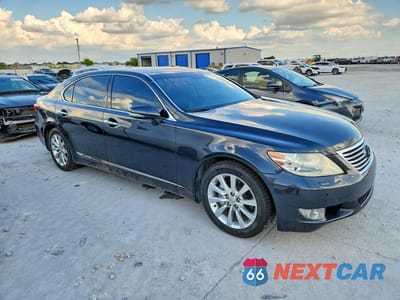 Czwarte zdjęcie samochodu z boku: 2010 LEXUS LS 460L VIN:JTHGL1EF3A5041556 - miniatura