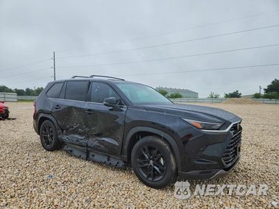 Czwarte zdjęcie samochodu z boku: 2026 TOYOTA GRAND HIGHLANDER LIMITED VIN:5TDAAAA58TS043195 - miniatura