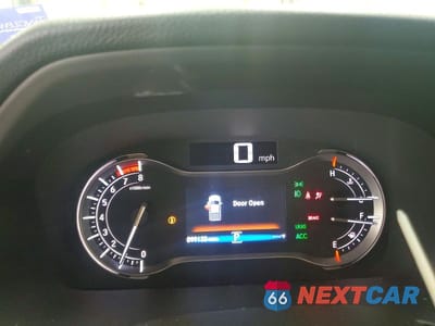 Zdjęcie 9 z 12 samochodu: 2018 HONDA RIDGELINE RTL VIN:5FPYK3F7XJB013660 - miniatura
