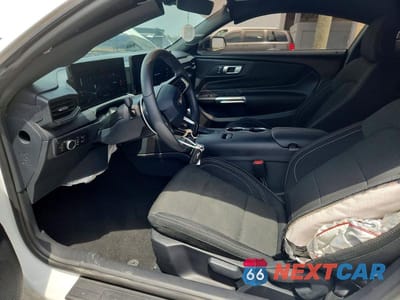 Zdjęcie 7 z 13 samochodu: 2024 FORD MUSTANG VIN:1FA6P8TH0R5134888 - miniatura