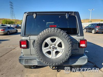 Zdjęcie 6 z 13 samochodu: 2022 JEEP WRANGLER UNLIMITED SPORT VIN:1C4HJXDNXNW184396 - miniatura