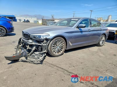 2018 BMW 530E WBAJA9C57JG622906 - główne zdjęcie licytacji z USA - miniatura